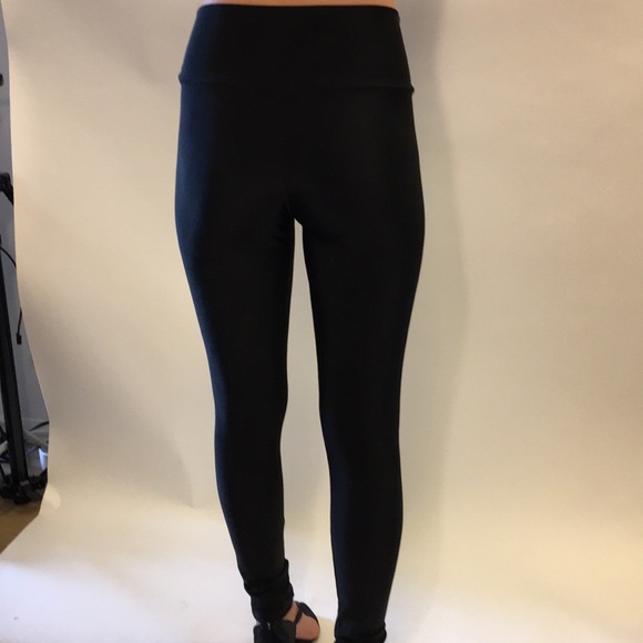 Front Zip Spandex Leggings - Picture 3 of 5